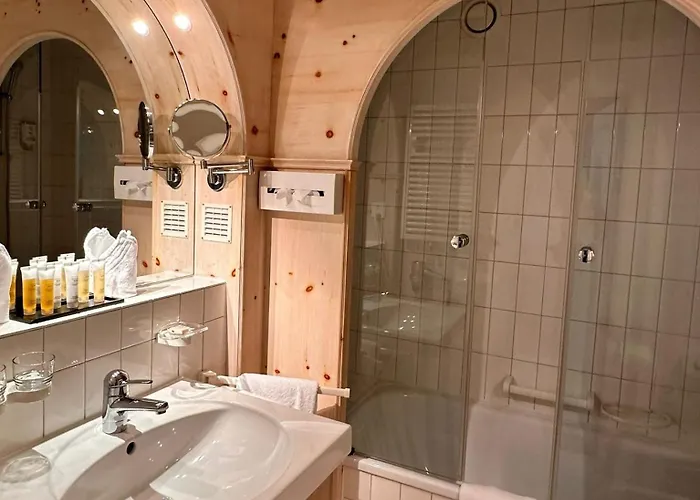 Arsa Otel Silvaplana